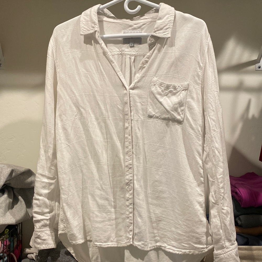 Casual button down white long sleeve by Rails